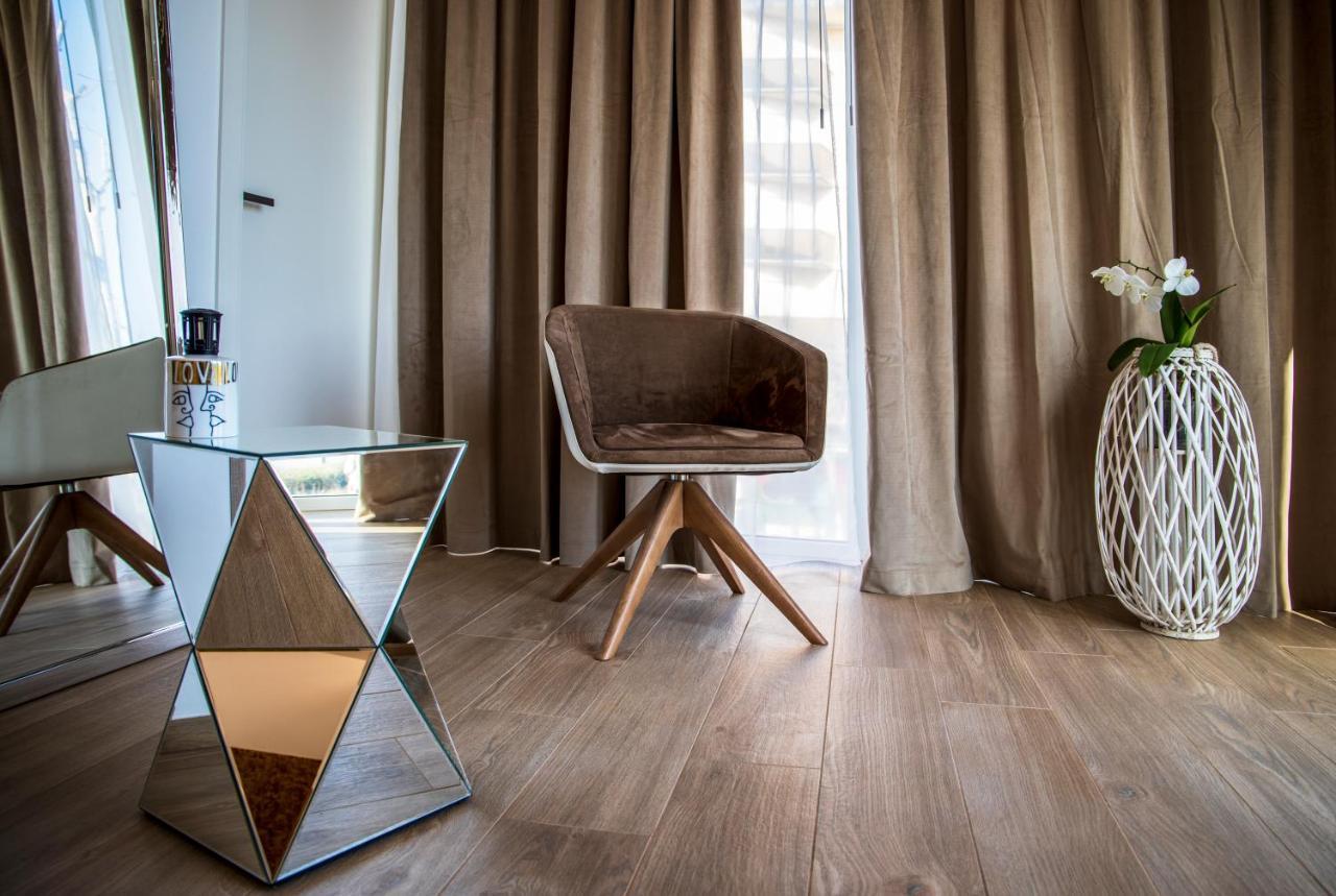 One Design Hotel Rimini Exterior photo