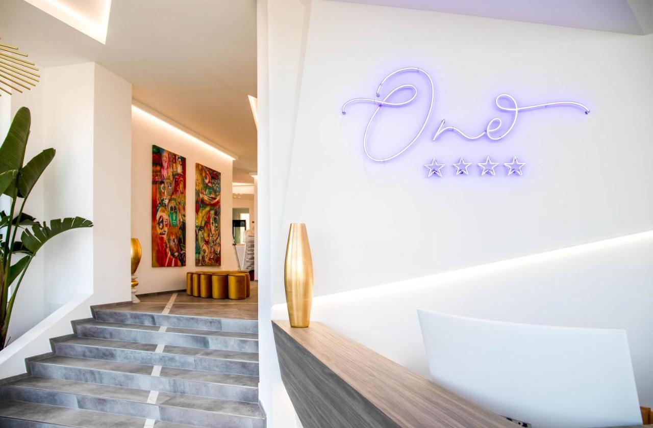 One Design Hotel Rimini Exterior photo